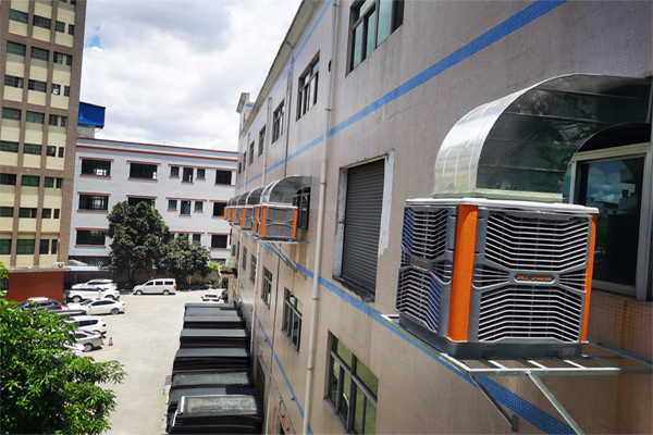 選惠州車(chē)間降溫設(shè)備廠(chǎng)家 瑞泰風(fēng)降溫效果好